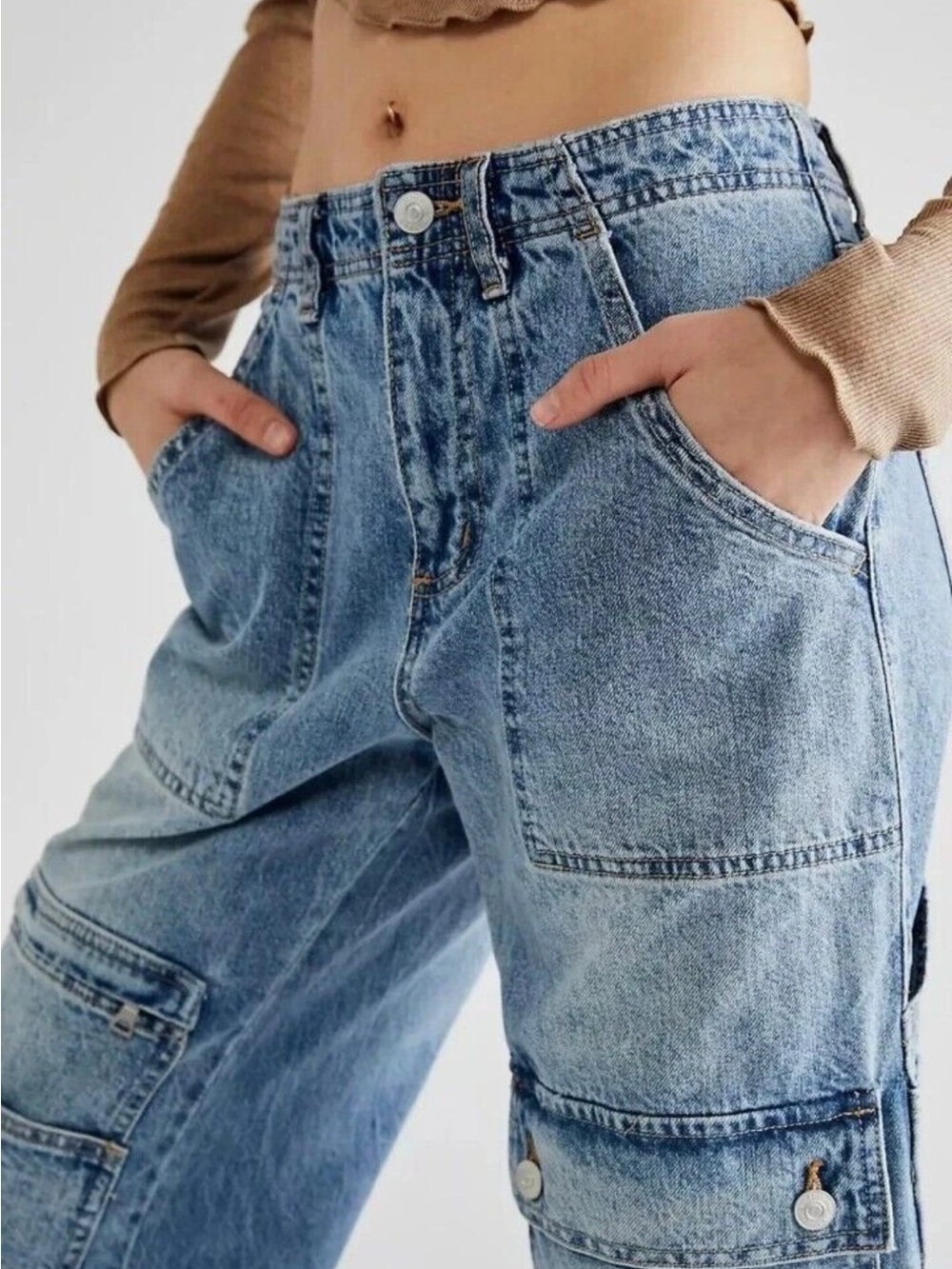 Free People We The Free CRVY Under Construction Cargo Jeans size 27 - Picture 3 of 11
